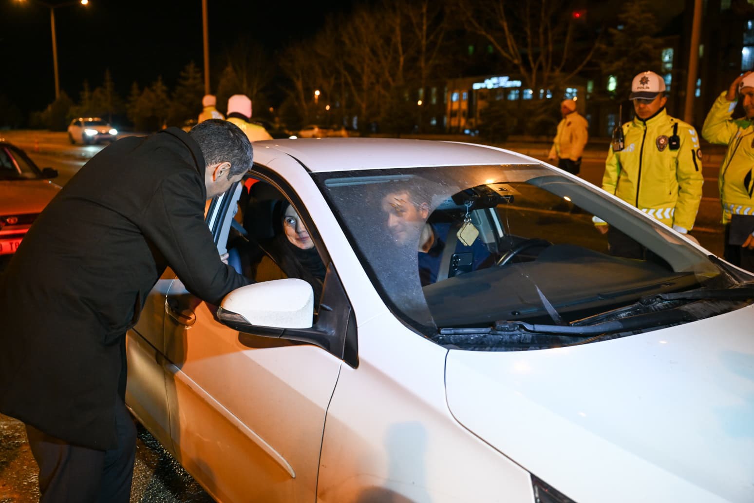 Vali Aktaş, uygulama noktalarını ziyaret etti
