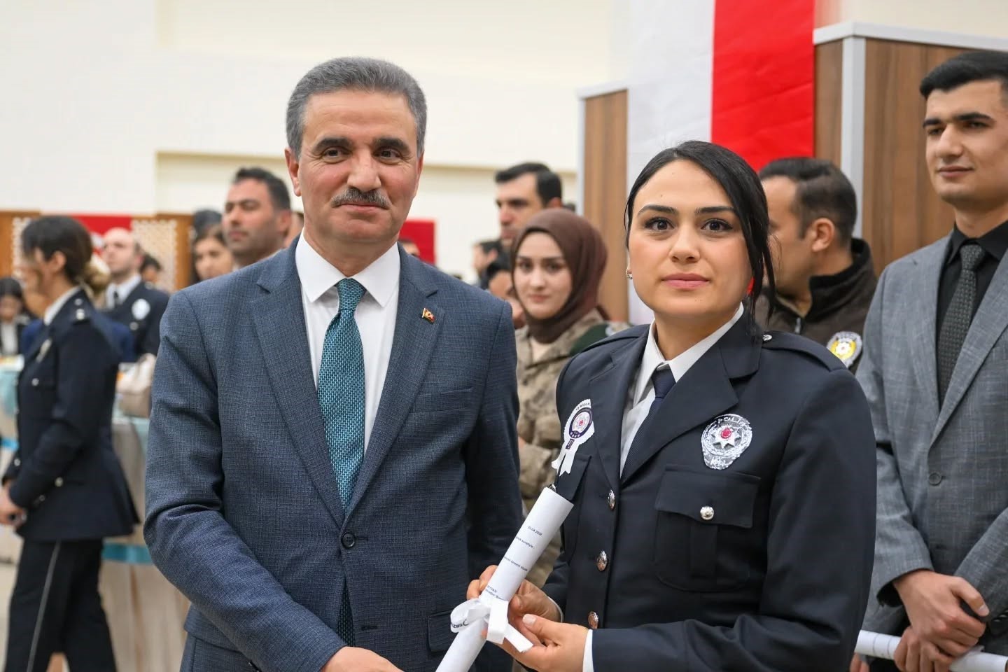 Vali Aydın Baruş; polis haftası dolayısıyla düzenlenen resepsiyona katıldı
