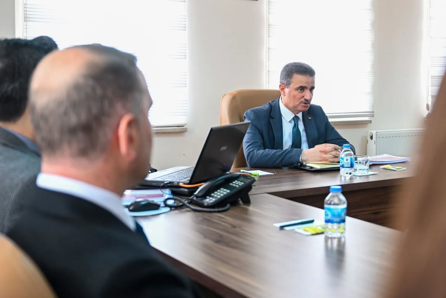 Vali Baruş, brifing aldı
Vali Baruş, brifing aldı