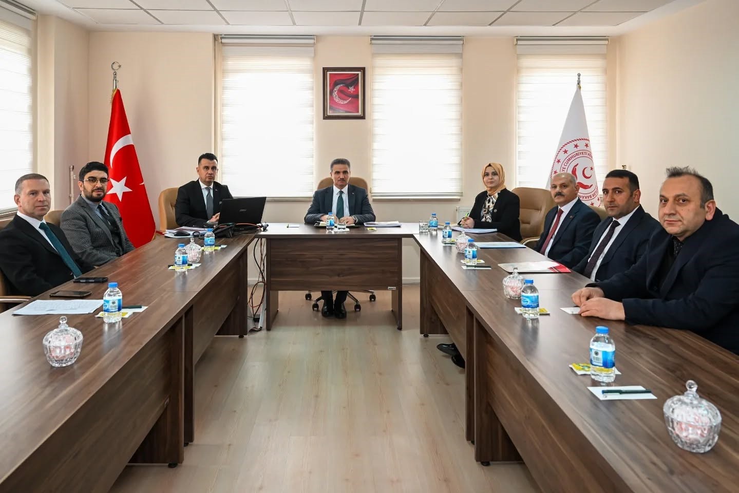 Vali Baruş, brifing aldı
Vali Baruş, brifing aldı