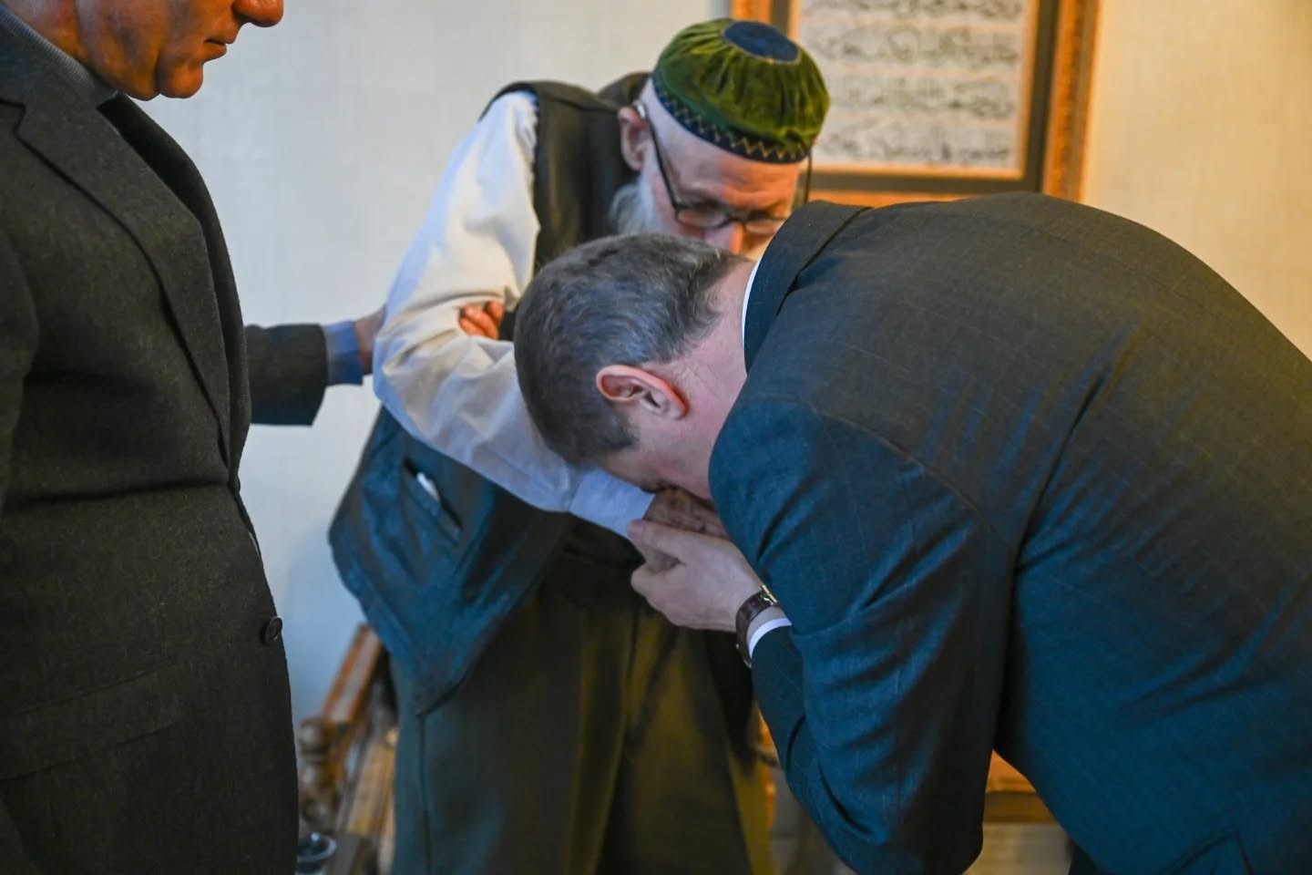 Vali Baruş’tan vefa ziyareti
