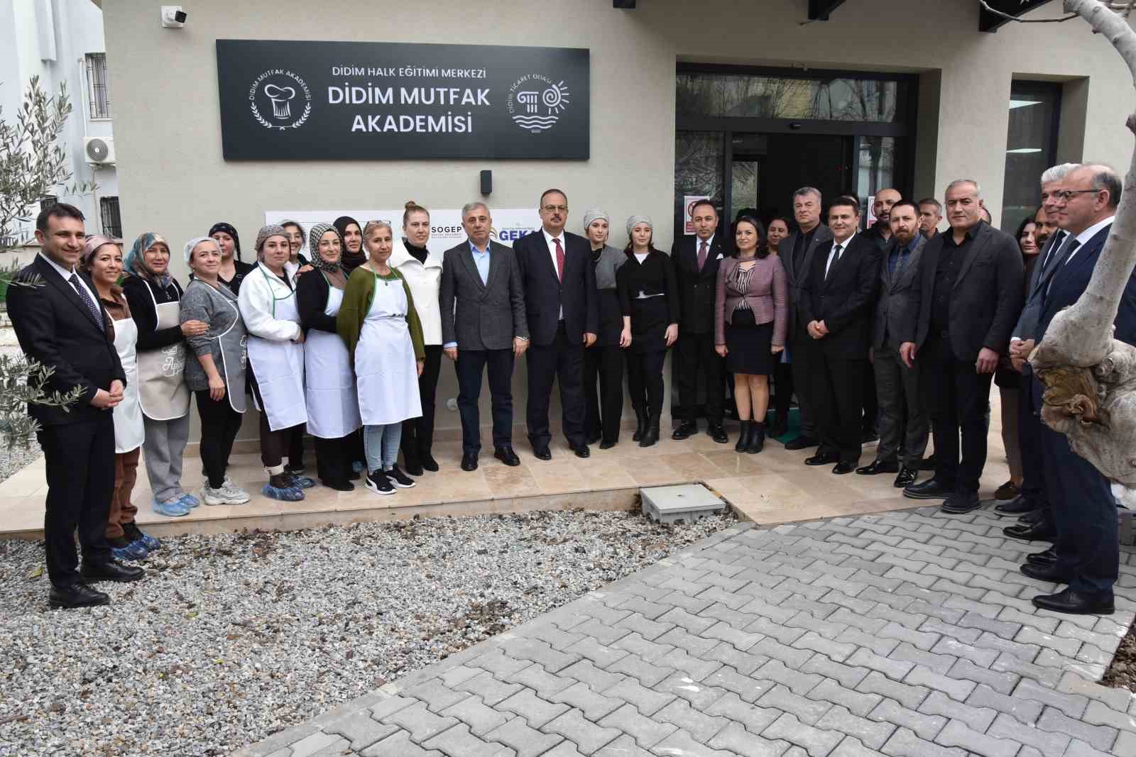 Vali Canbolat Didim Mutfak Akademisi’nde incelemelerde bulundu
