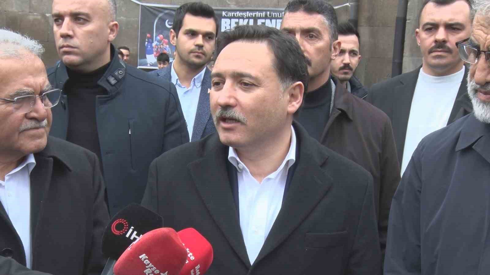 Vali Çiçek: "4 yıllık görev süremde asayiş olaylarının en dibe indiği bir ay oldu"
