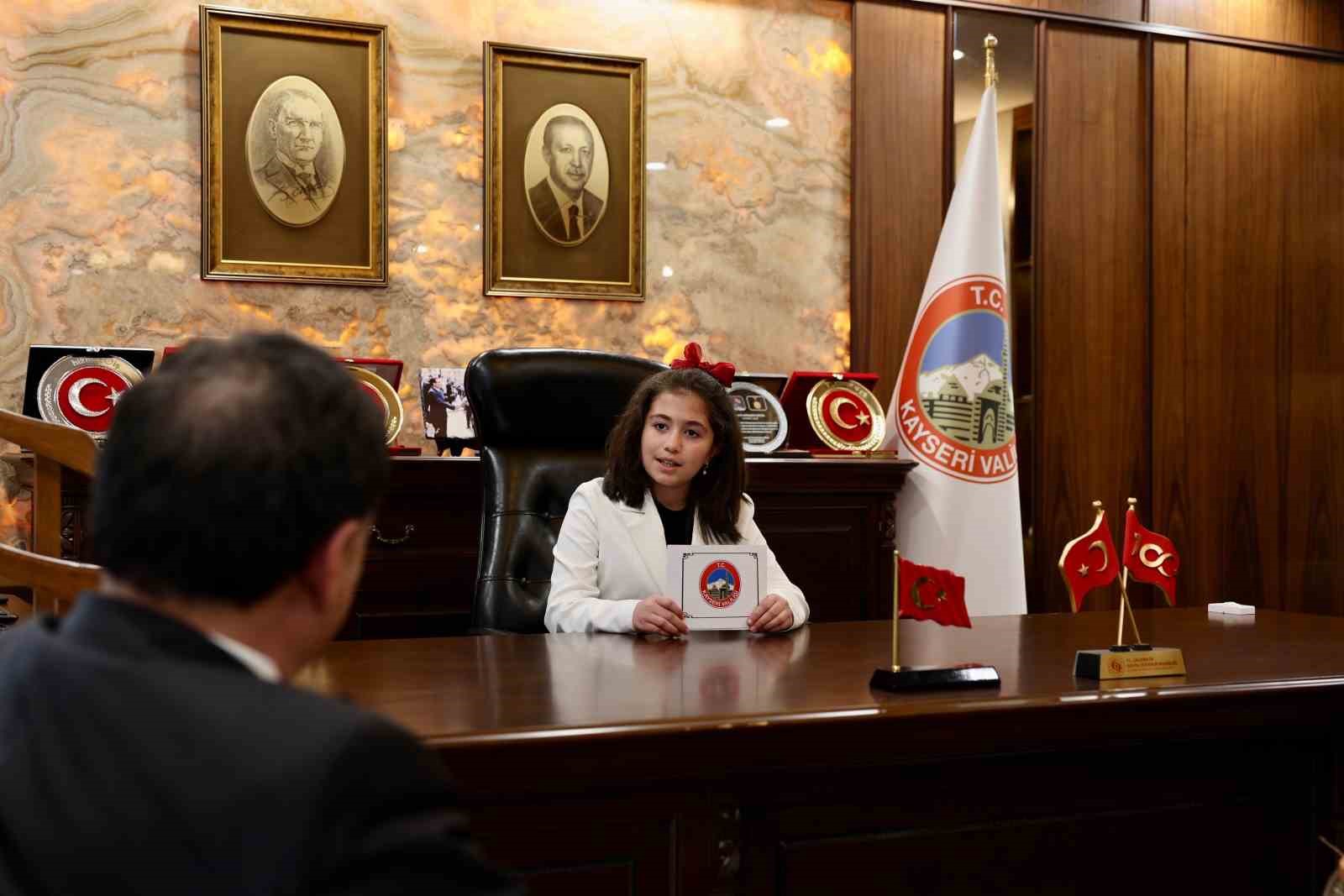 Vali Çiçek’in makamı 23 Nisan’da çocuklara emanet
