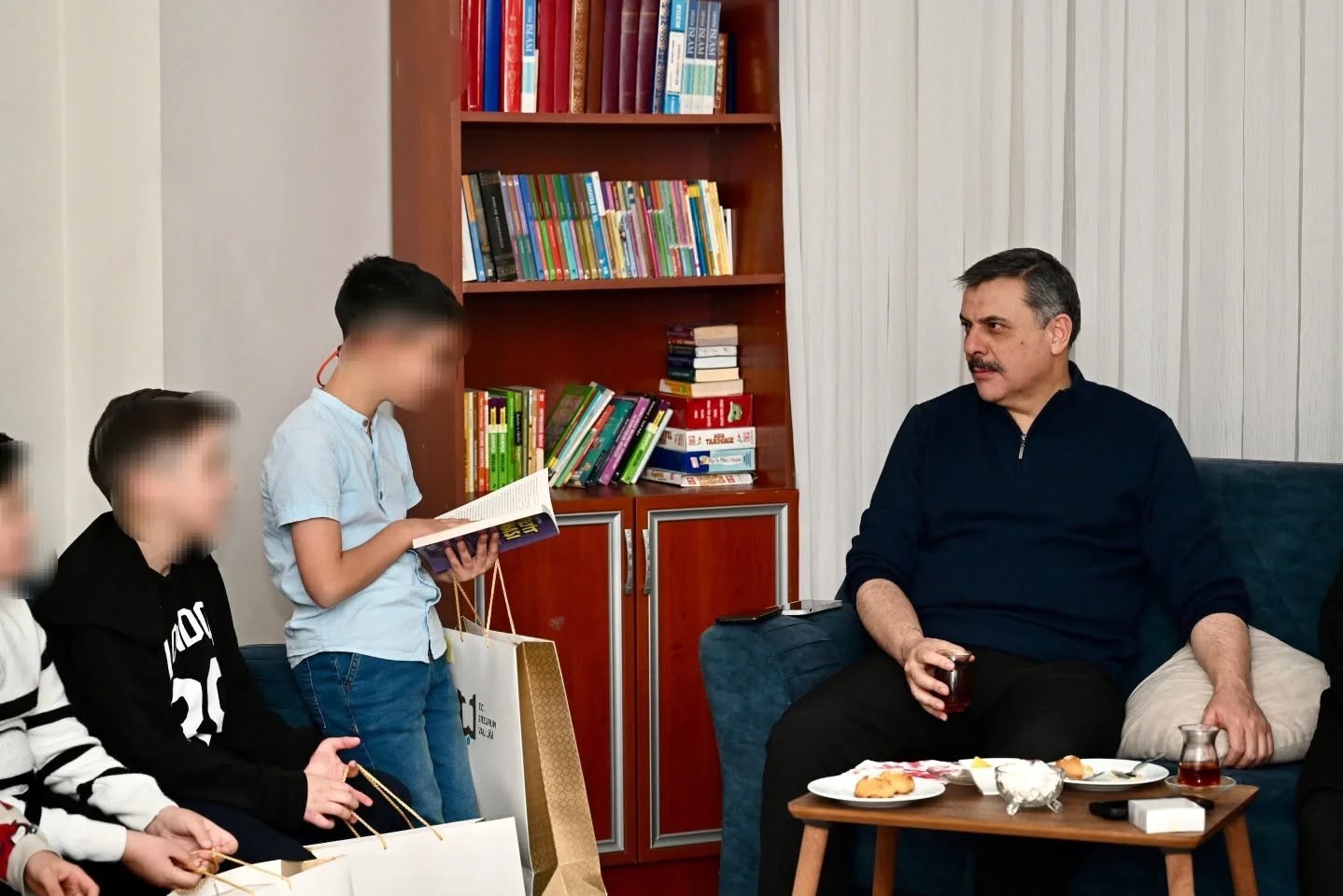 Vali Çiftçi’den anlamlı ziyaret
