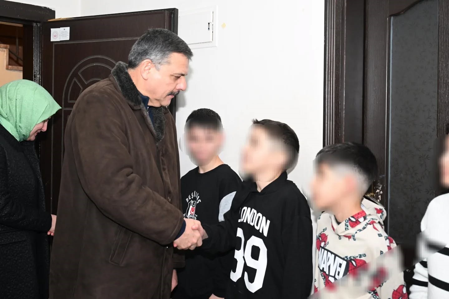 Vali Çiftçi’den anlamlı ziyaret
