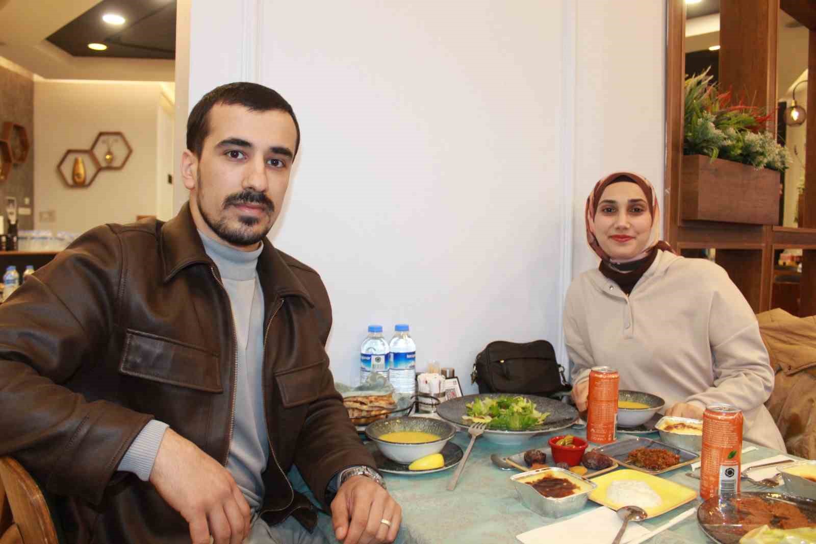 Vali Kızılkaya genç çiftlerle buluştu
