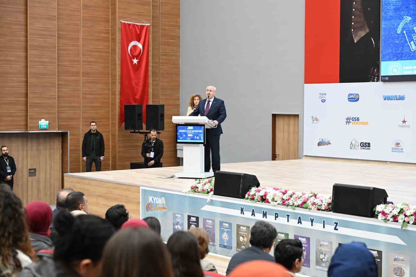 Vali Köşger; "Girişimcilik ve hayat becerileri güçlü nesillerin temelidir"
Vali Köşger; "Girişimcilik ve hayat becerileri güçlü nesillerin temelidir"