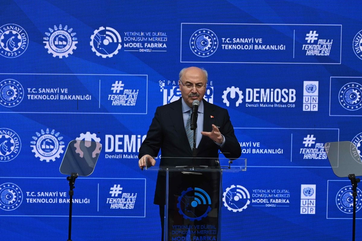 Vali Köşger; "Model fabrika ile Denizli’ye önemli bir yatırım kazandırılmış oldu"
