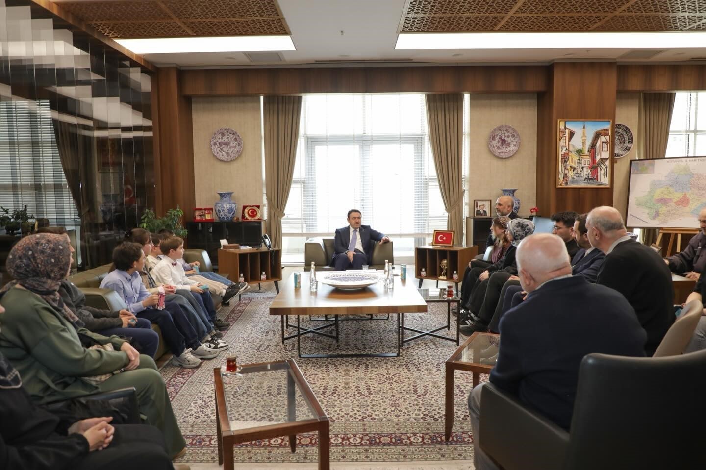 Vali Musa Işın, Kütüphane Haftası’nda okurlarla buluştu
