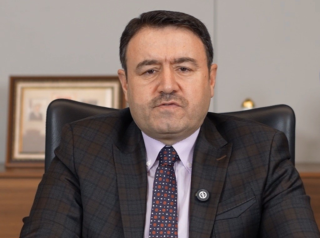 Vali Musa Işın’dan Kütahyaspor’a destek çağrısı
Vali Musa Işın’dan Kütahyaspor’a destek çağrısı