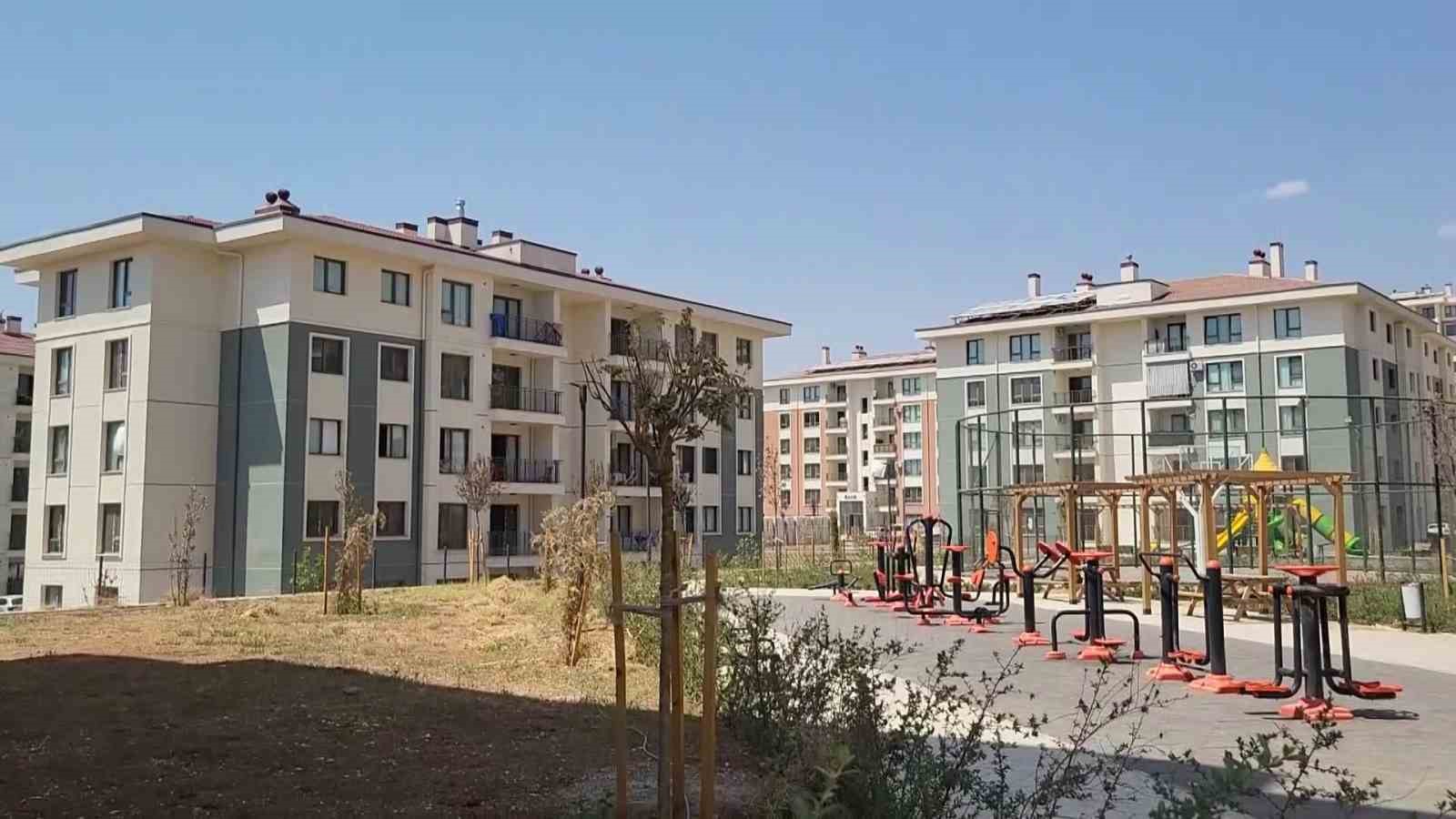 Vali Osman Varol, 6 Şubat depremleri sonrası Adıyaman’da yapılan yatırımları anlattı
