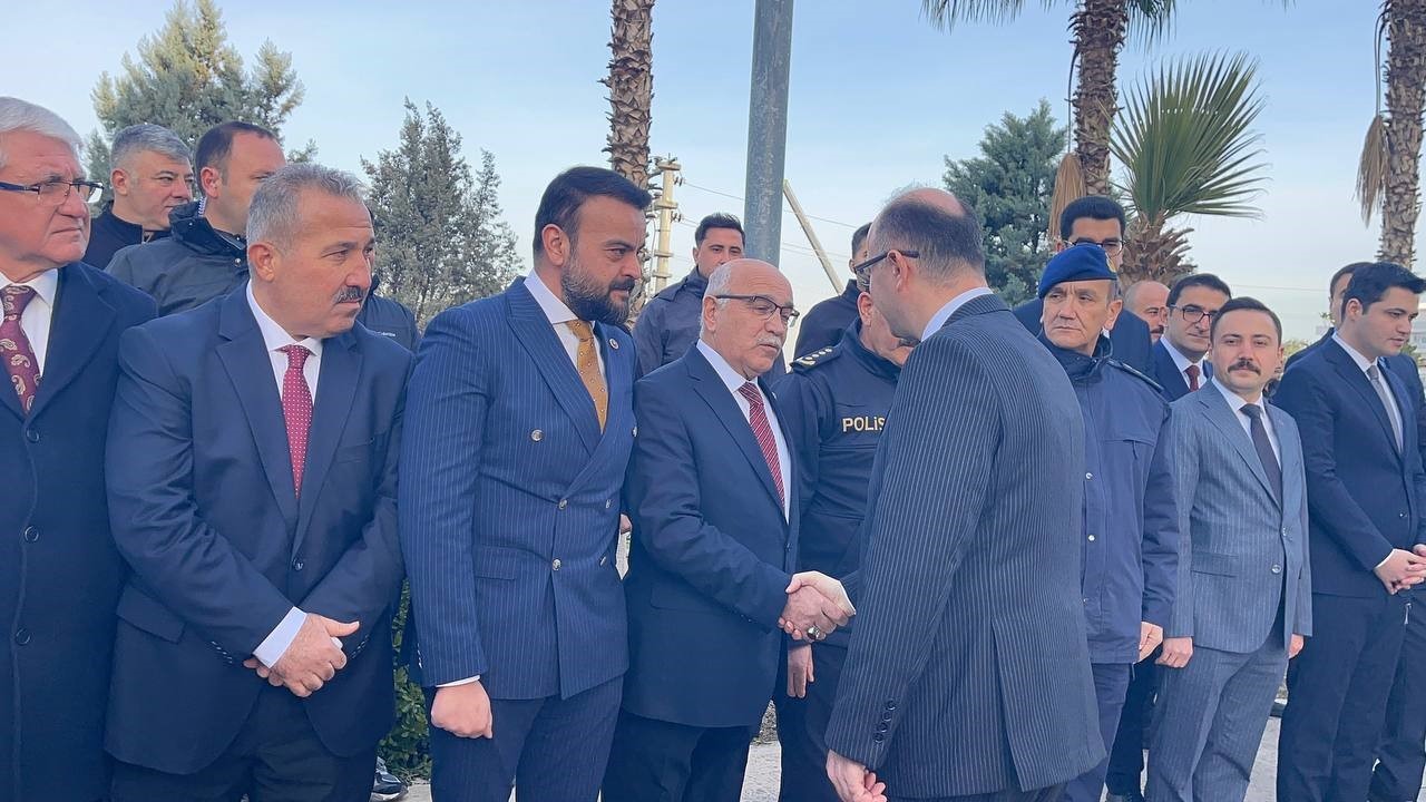 Vali Serdengeçti Osmaniye’de görevine başladı
