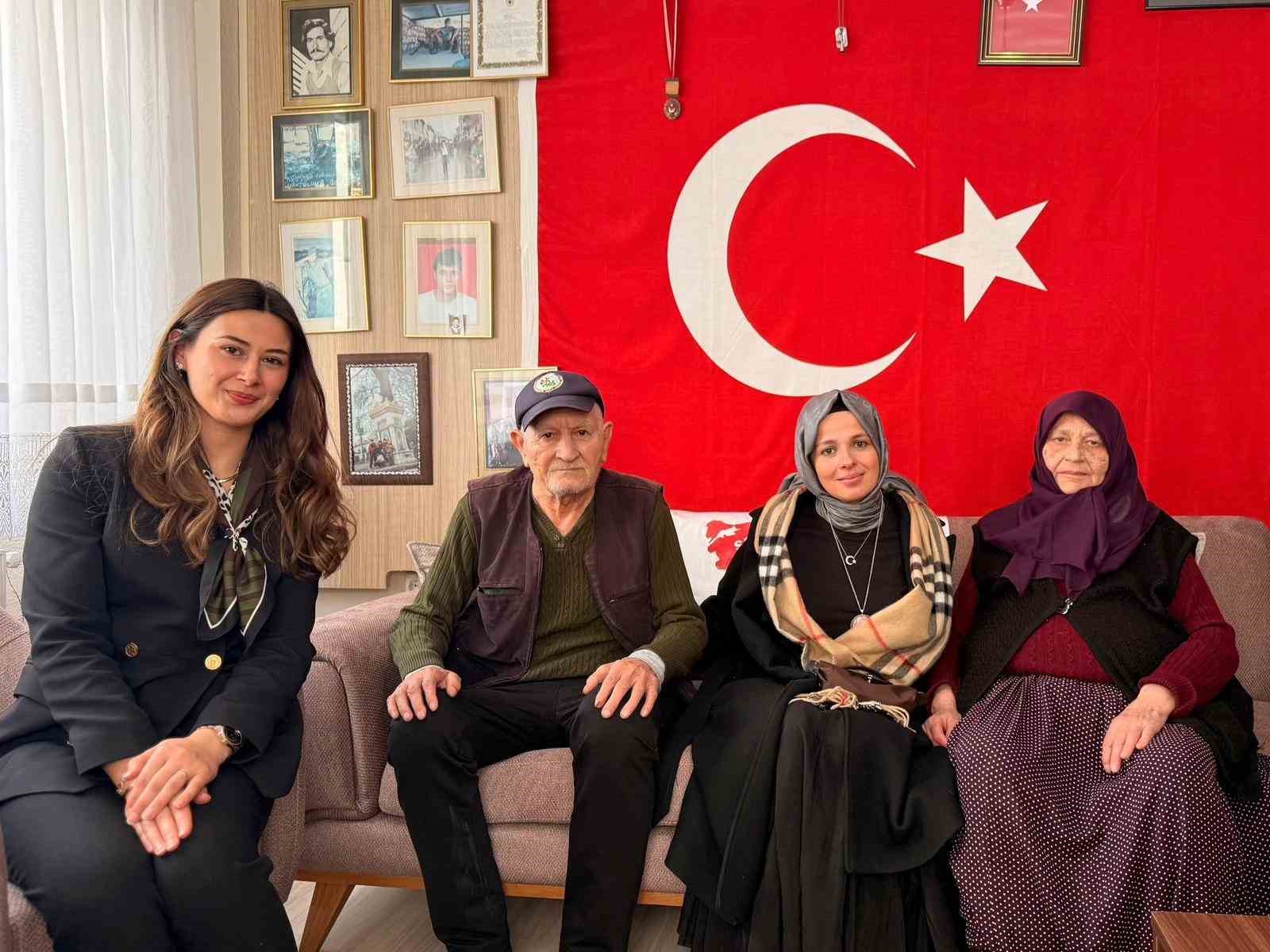 Vali Sözer’in eşi Söğüt’te temaslarda bulundu
