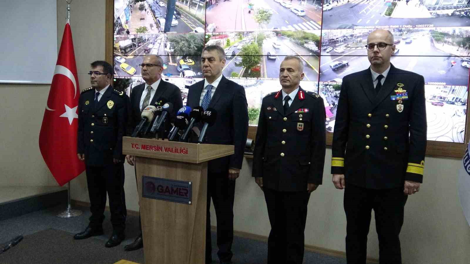 Vali Toros: "32 bin 767 personel görev başında olacak"
