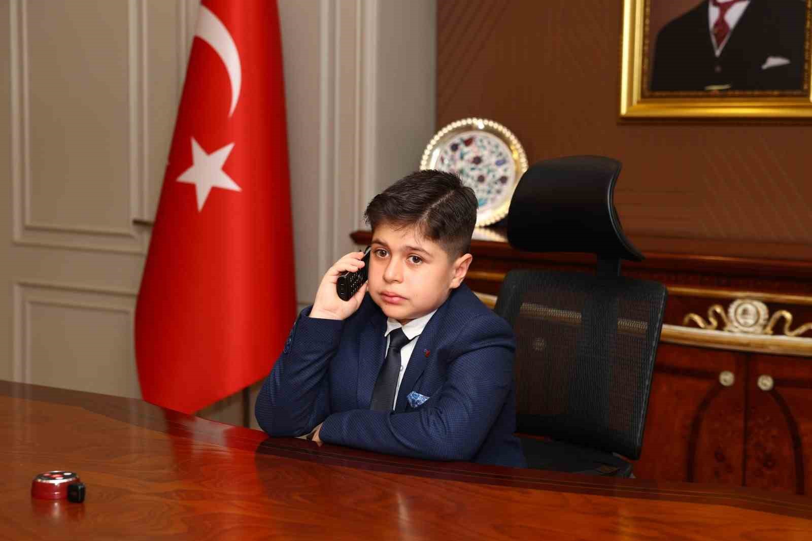 Vali Varol koltuğunu Özgür Kaşıyuğun’a devretti
