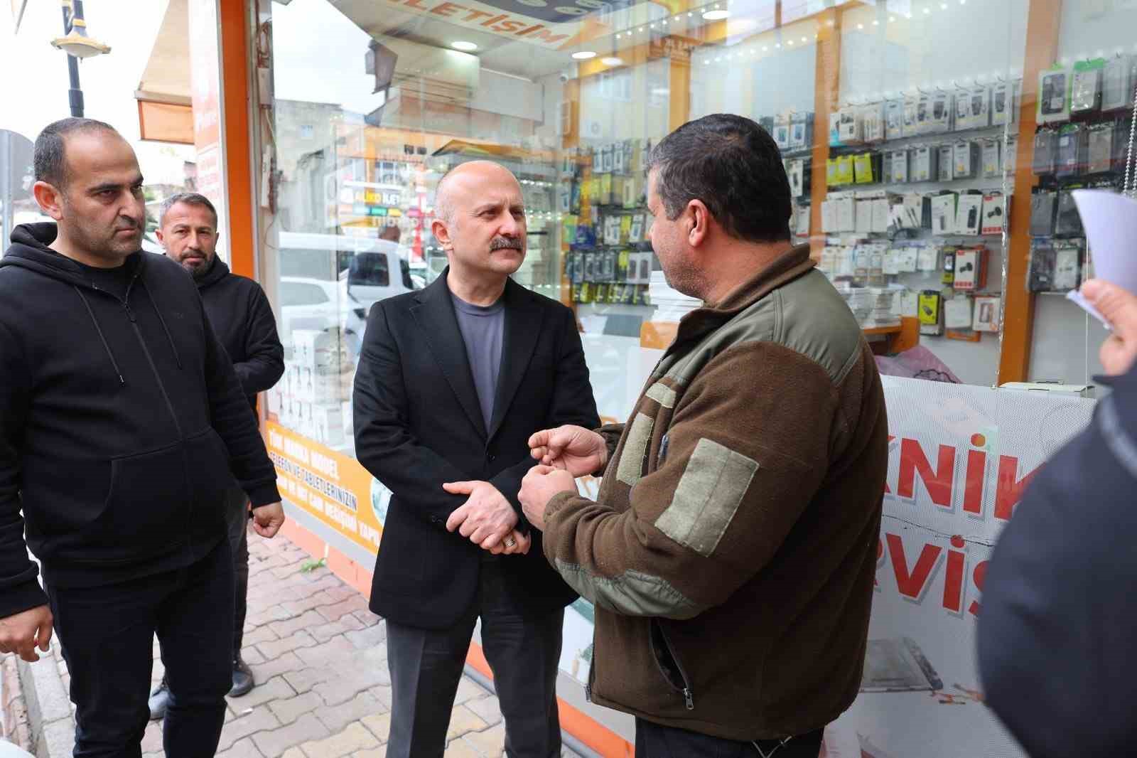 Vali Varol’dan esnafa ziyaret
