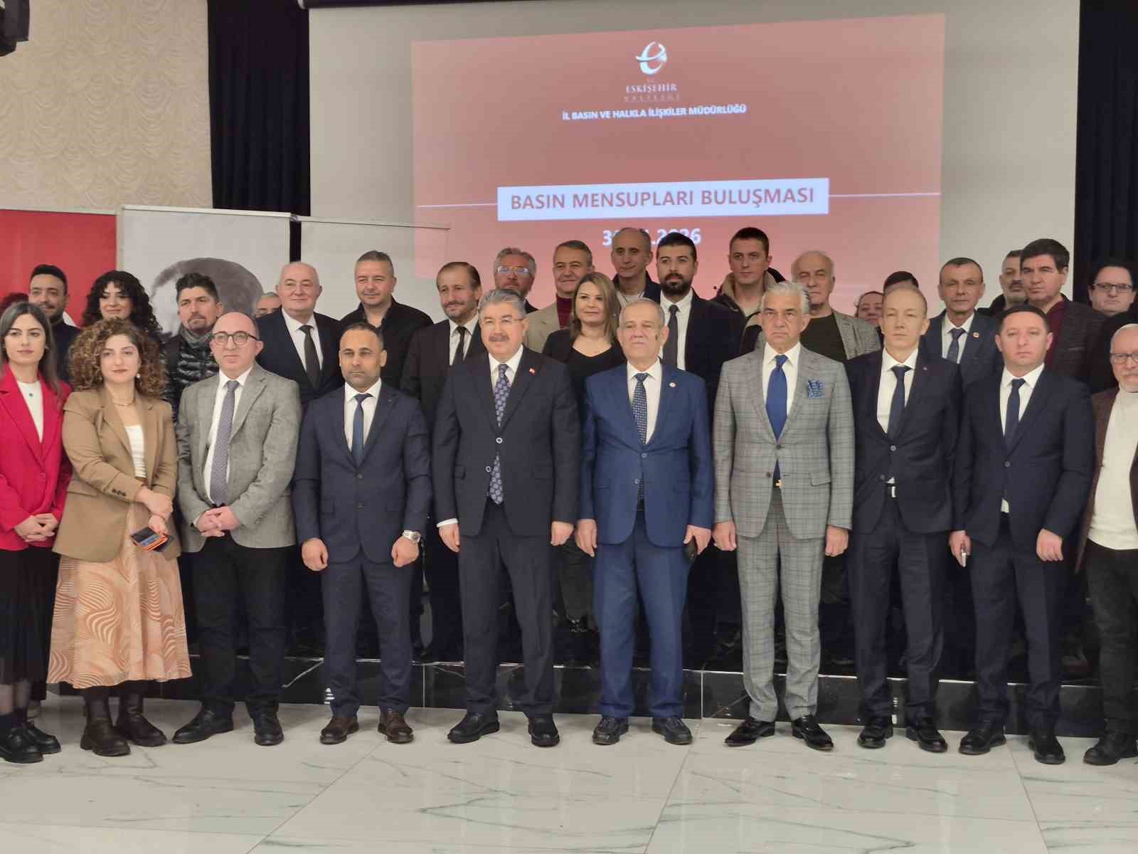 Vali Yılmaz, basın mensupları ile buluştu
