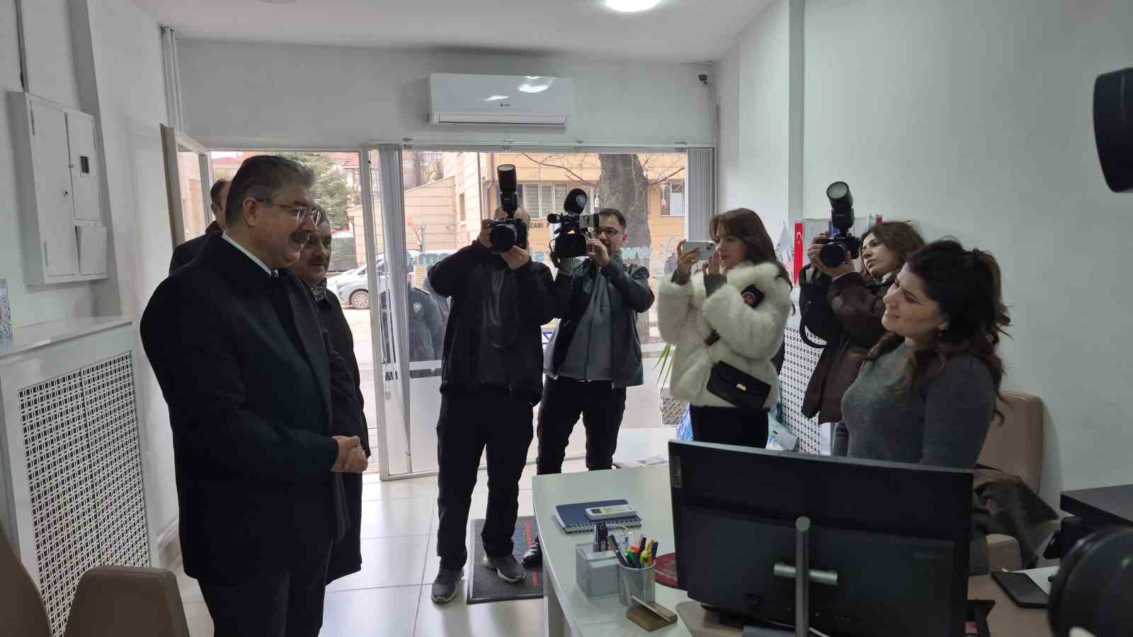 Vali Yılmaz’dan esnaf ziyareti
