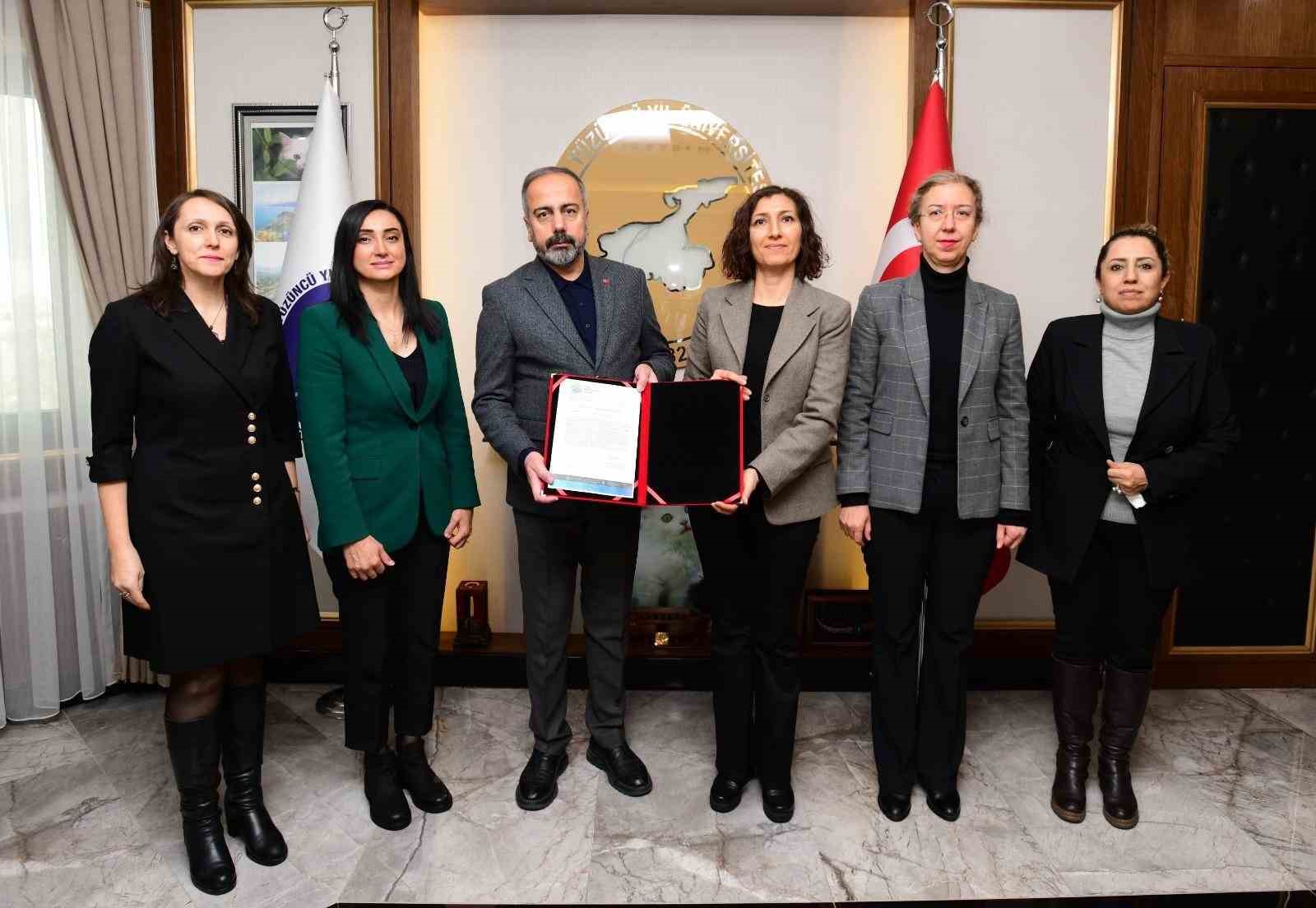 Van MYO Turist Rehberliği Programına TURAK’tan 6 yıllık tam akreditasyon
