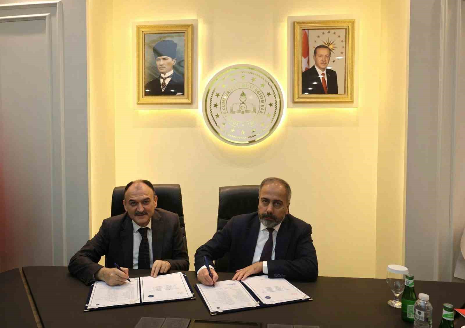 Van YYÜ’nün akademik gücü şehrin eğitimine yansıyor
