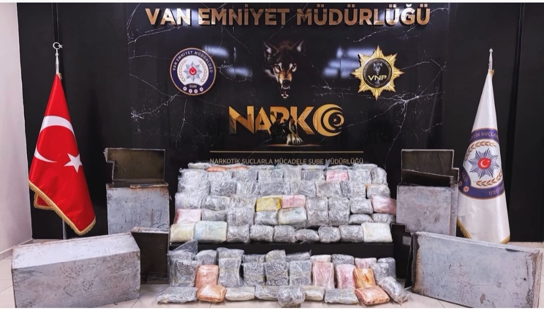 Van’da 68 kilo 500 gram uyuşturucu ele geçirildi
