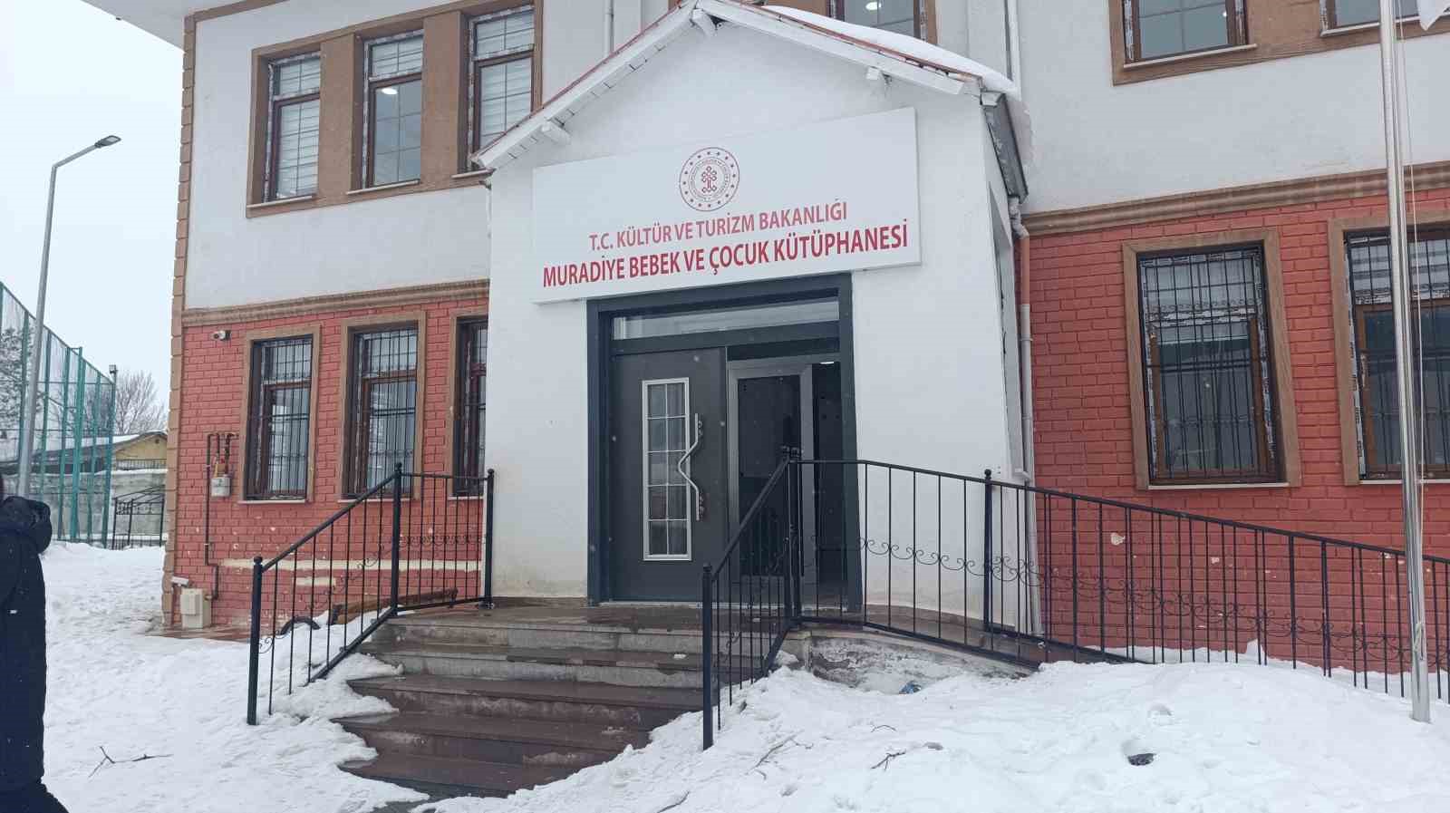 Van’da atıklar sanata dönüşüyor
