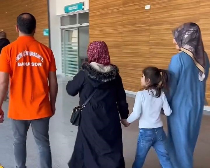 Van’da "Bana Sor" ekipleri hastanede göreve başladı
