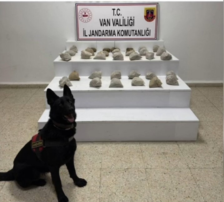 Van’da bir ayda 224 kilo uyuşturucu ele geçirildi
