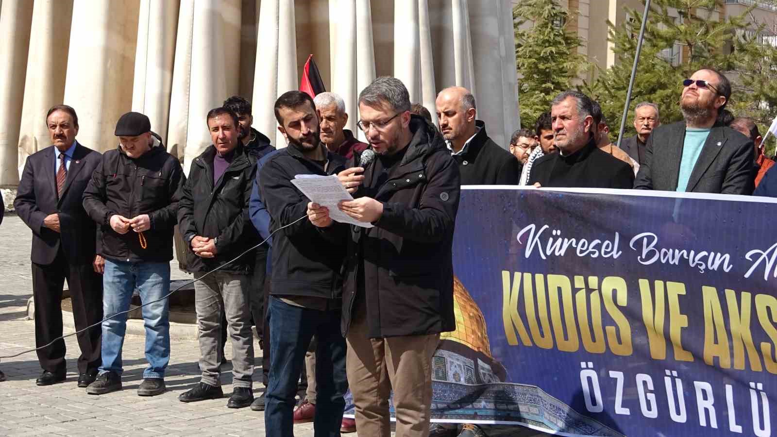 Van’da "Dünya Kudüs Günü" açıklaması
