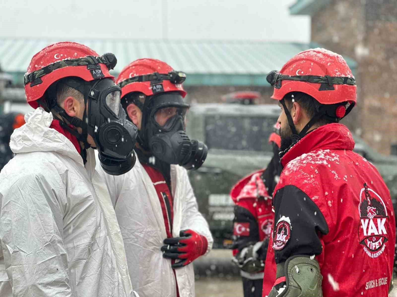 Van’da gönüllü ekip AFAD akreditasyonunu başarıyla aldı
