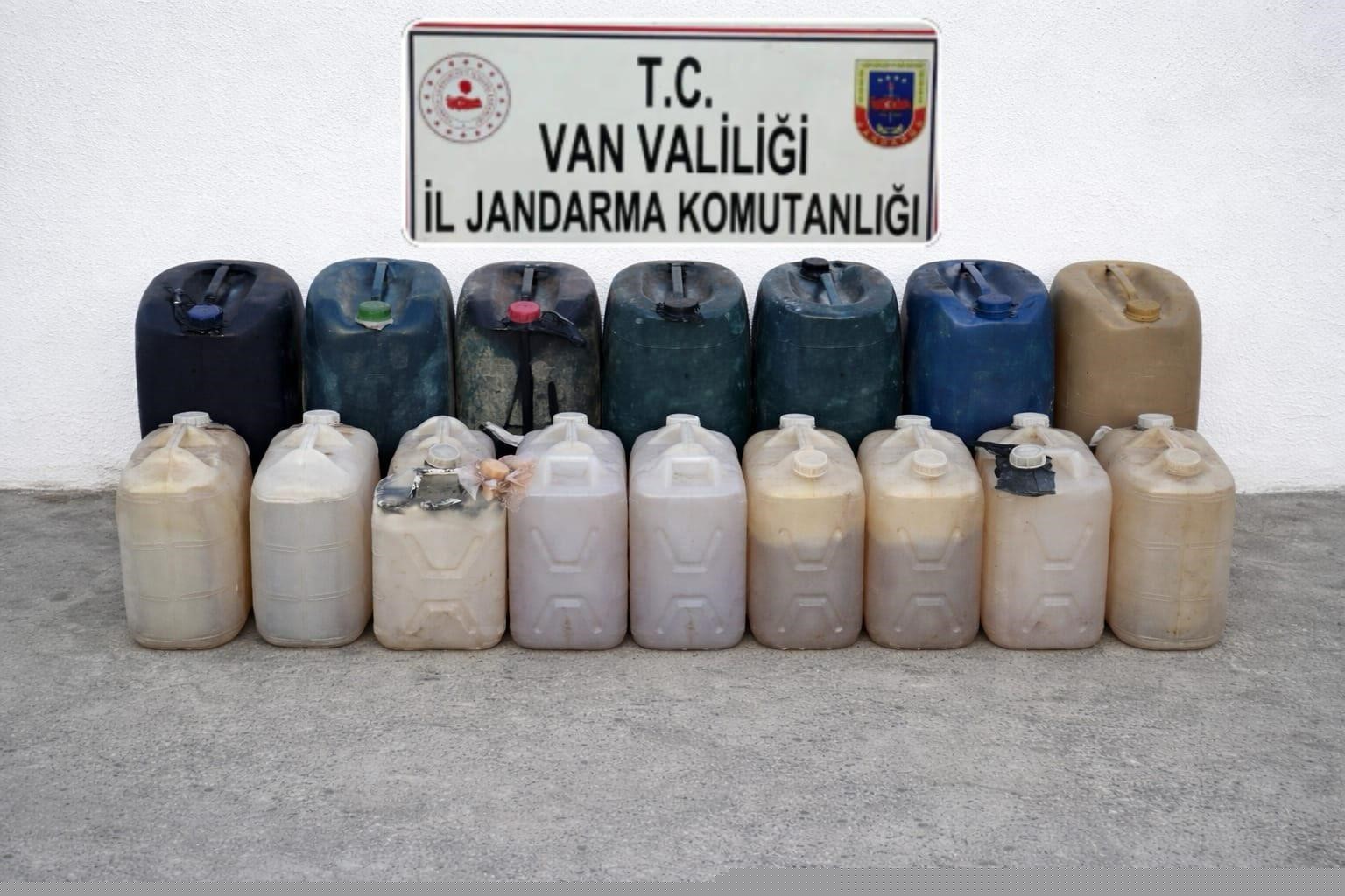 Van’da gümrük kaçağı malzeme ele geçirildi
