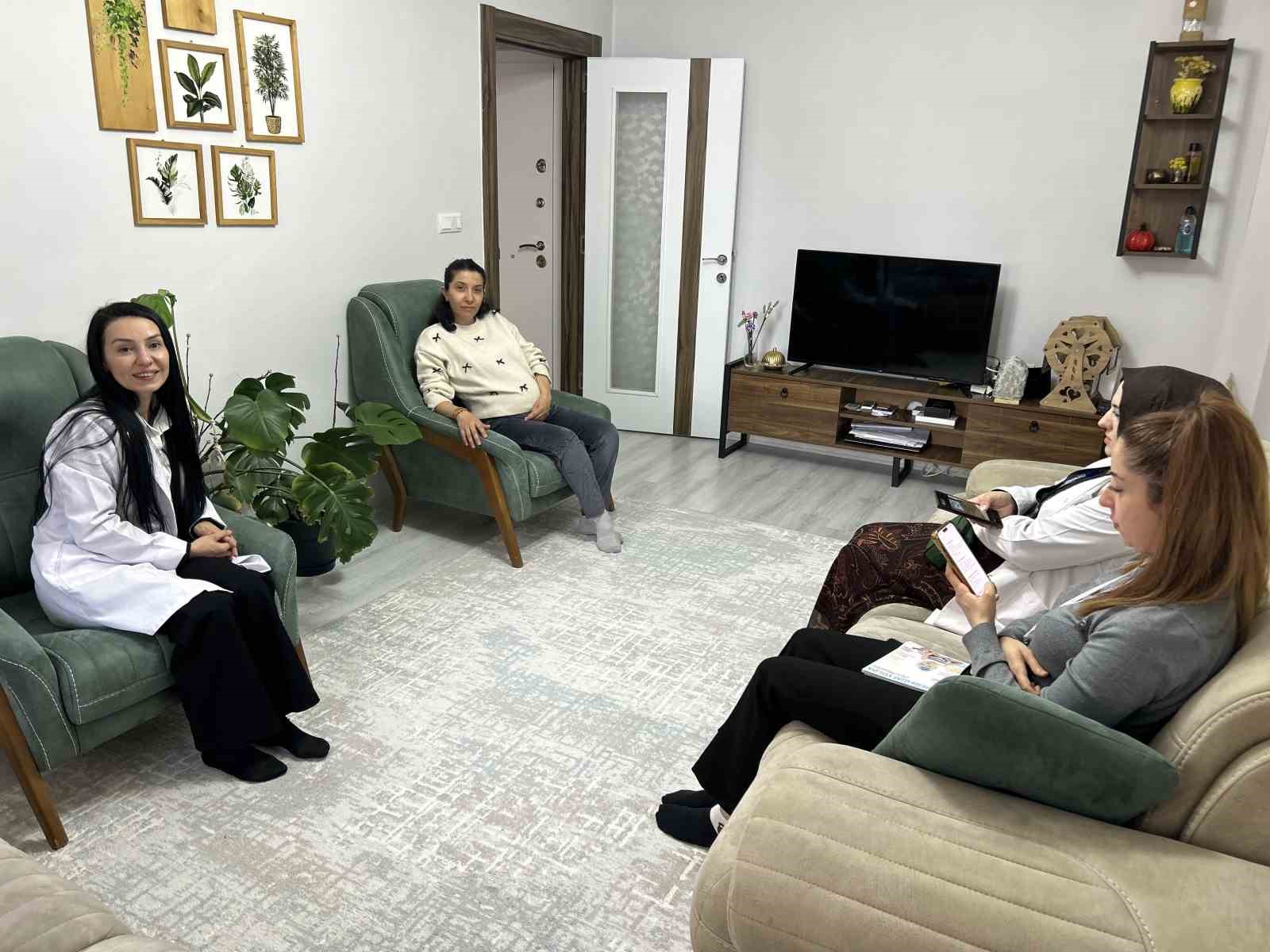 Van’da ‘Her Gebeye Bir Ebe’ dönemi: 6 bin anne adayına ulaşıldı
