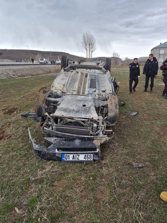 Van’da Muradiye-Çaldıran yolunda kaza: 1 ölü, 2 yaralı
