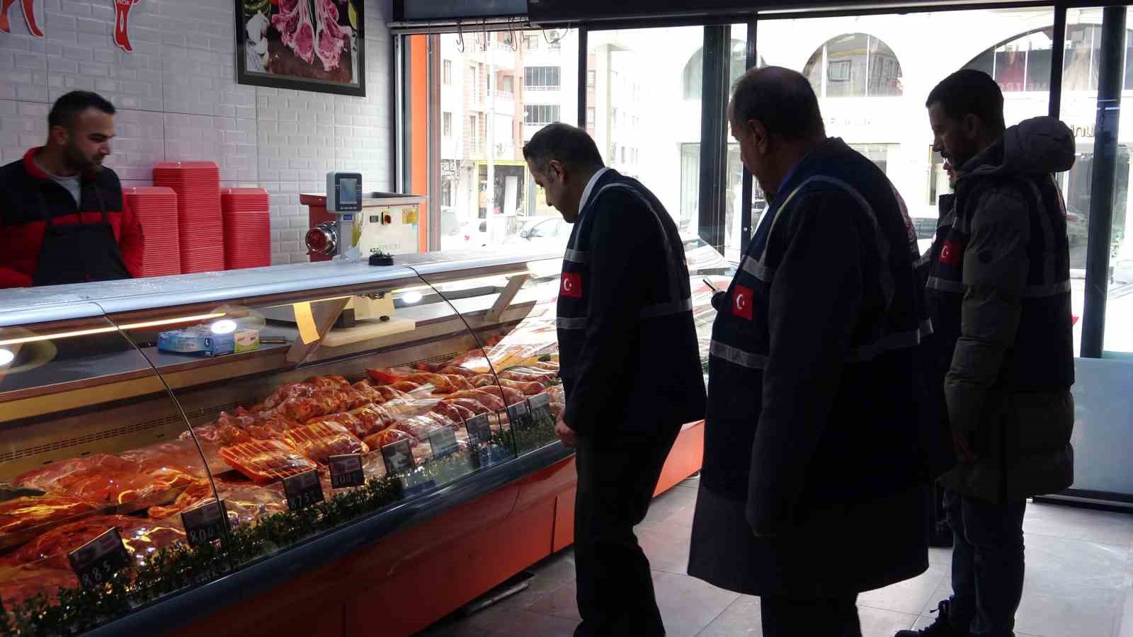 Van’da Ramazan öncesi market, kasap ve fırınlara sıkı denetim
