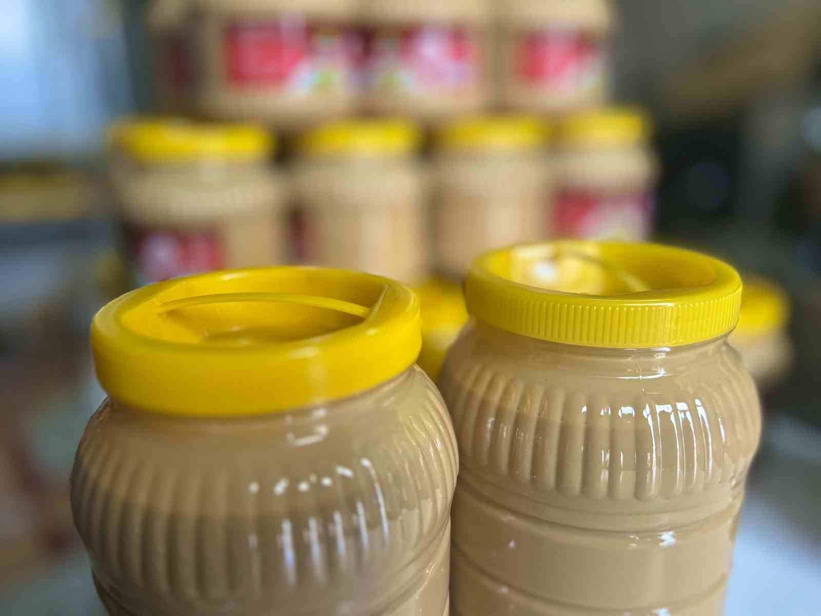 Van’da Ramazan öncesi tahin üretimi zirve yaptı
