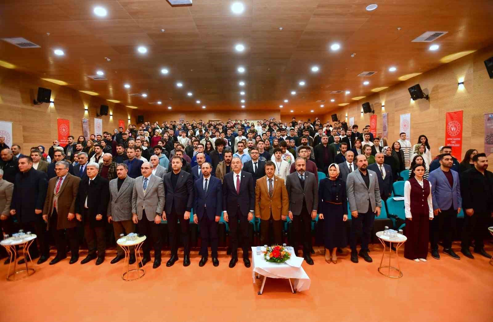 Van’da "Sosyal Psikoloji Kampı" başladı
