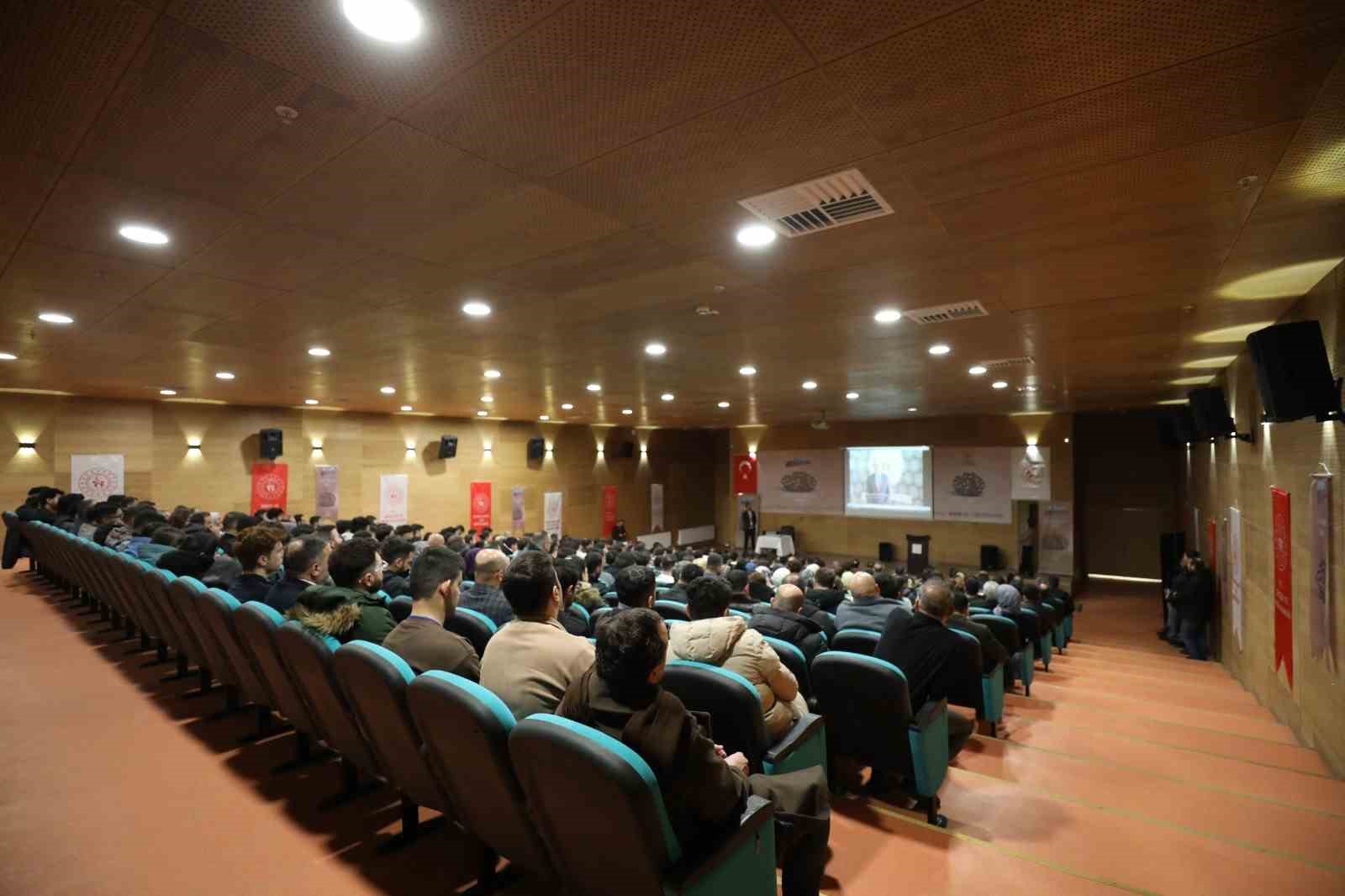 Van’da "Sosyal Psikoloji Kampı" başladı
