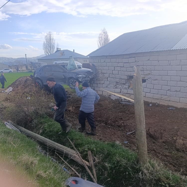 Van’da trafik kazası: 1 yaralı
