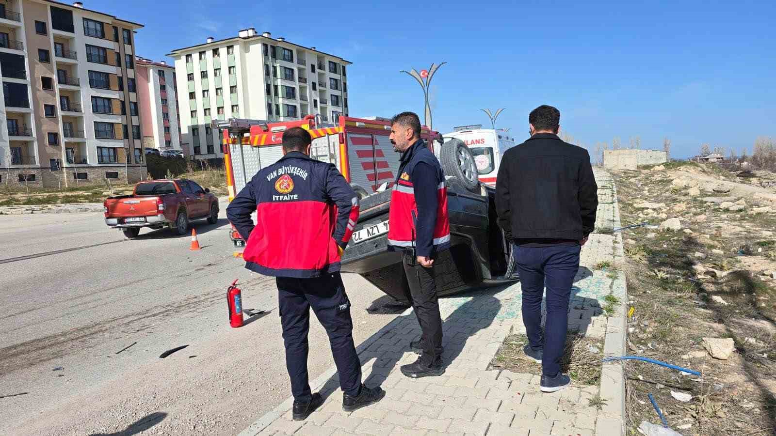 Van’da trafik kazası: 2 yaralı
