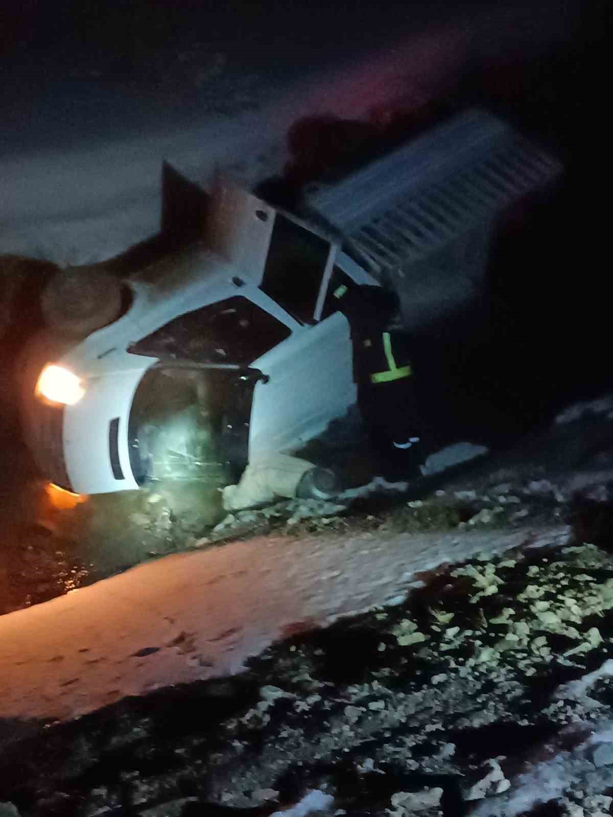 Van’da trafik kazası: 3 yaralı
