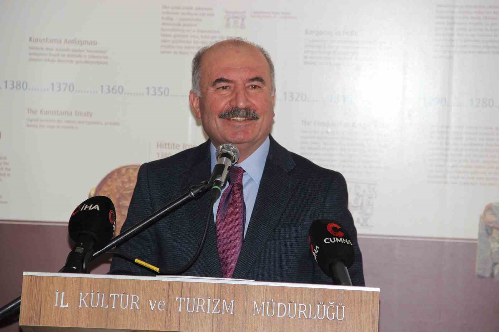 Vatandaş bulmuştu, Hititler’in en küçük boyutlu "Fırtına Tanrısı" heykelciği ilk kez sergileniyor
