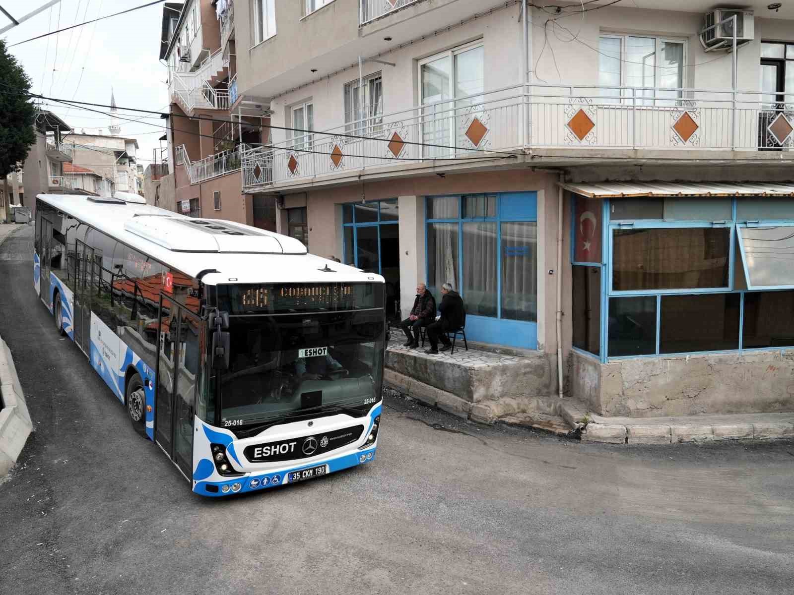 Vatandaş istedi, alçak tabanlı otobüs geldi
