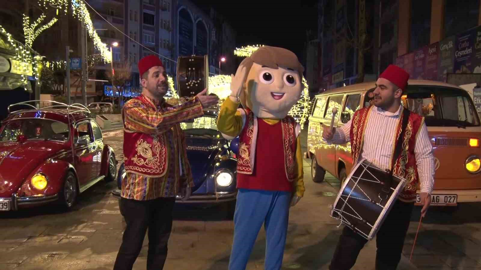 Vatandaşları Ramazan ayının ilk sahuruna Vosvos’larla kaldırdılar
