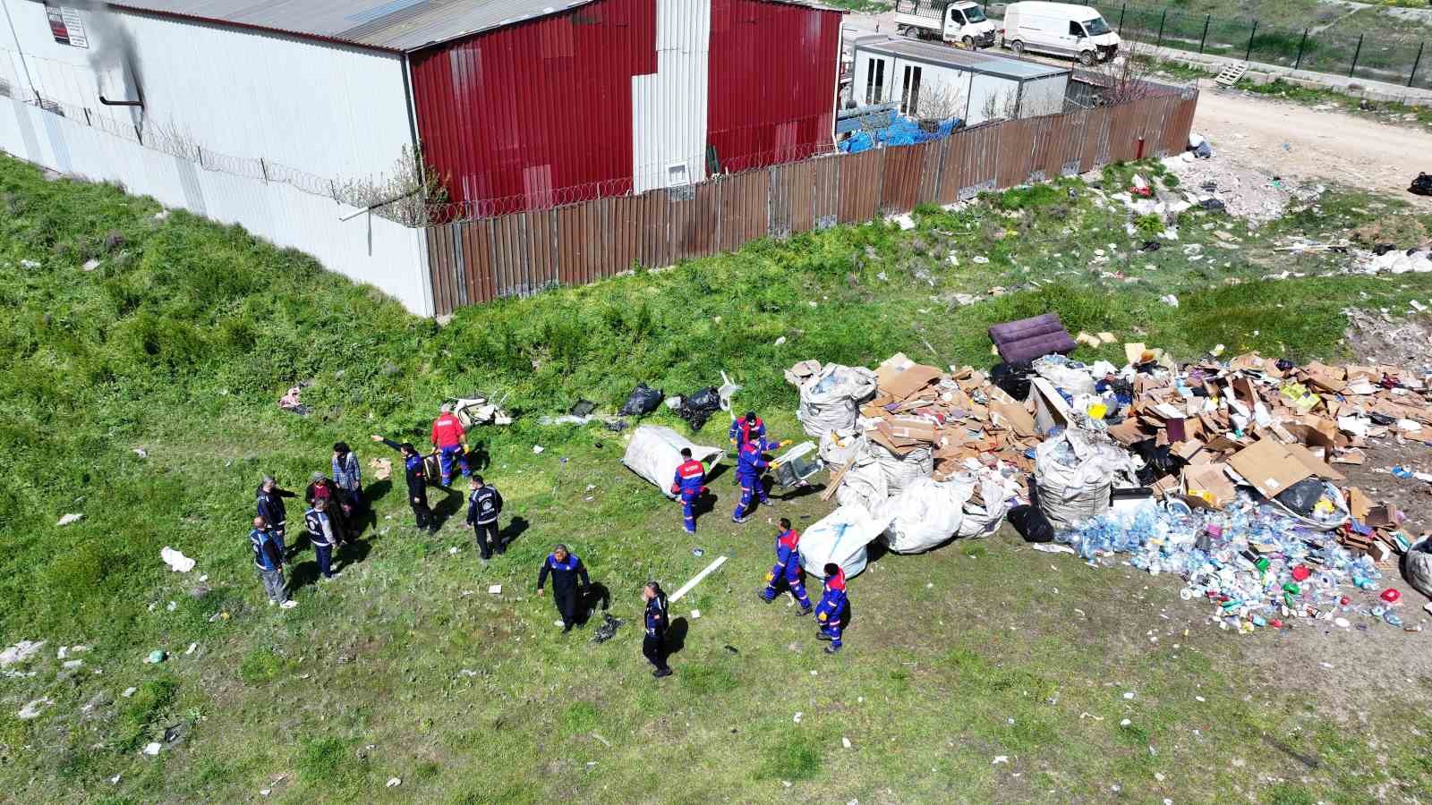 Vatandaşların ihbarı sonrası Sincan’da kapsamlı temizlik
