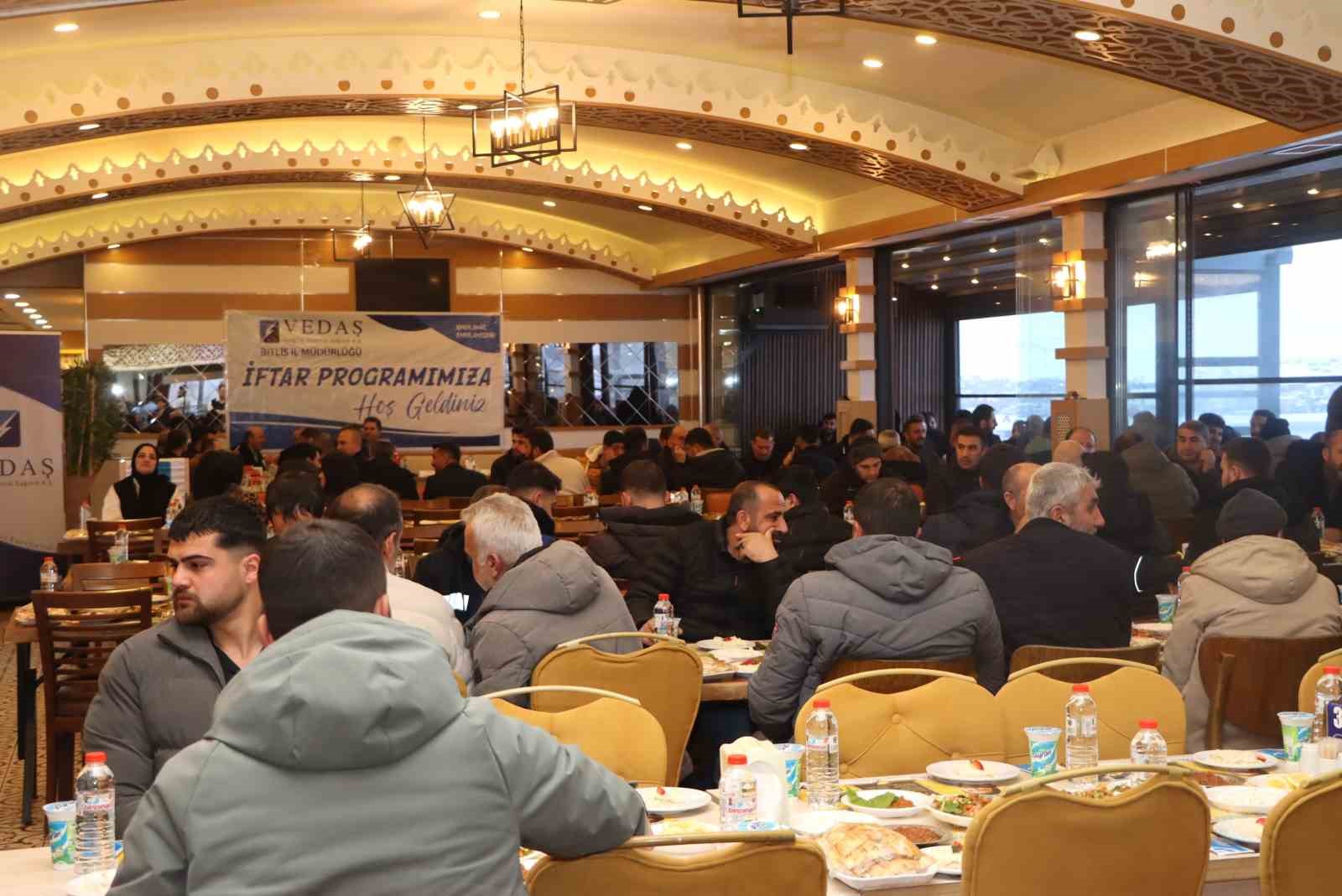 VEDAŞ, çalışanlarıyla iftar sofrasında buluştu
