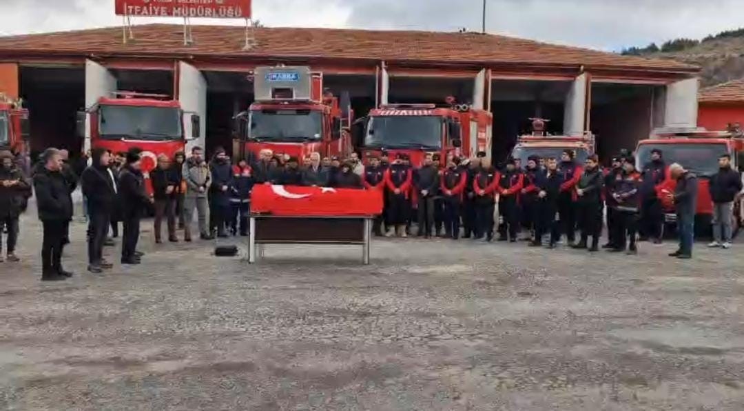 Vefat eden itfaiye personeli için cenaze töreni düzenlendi

