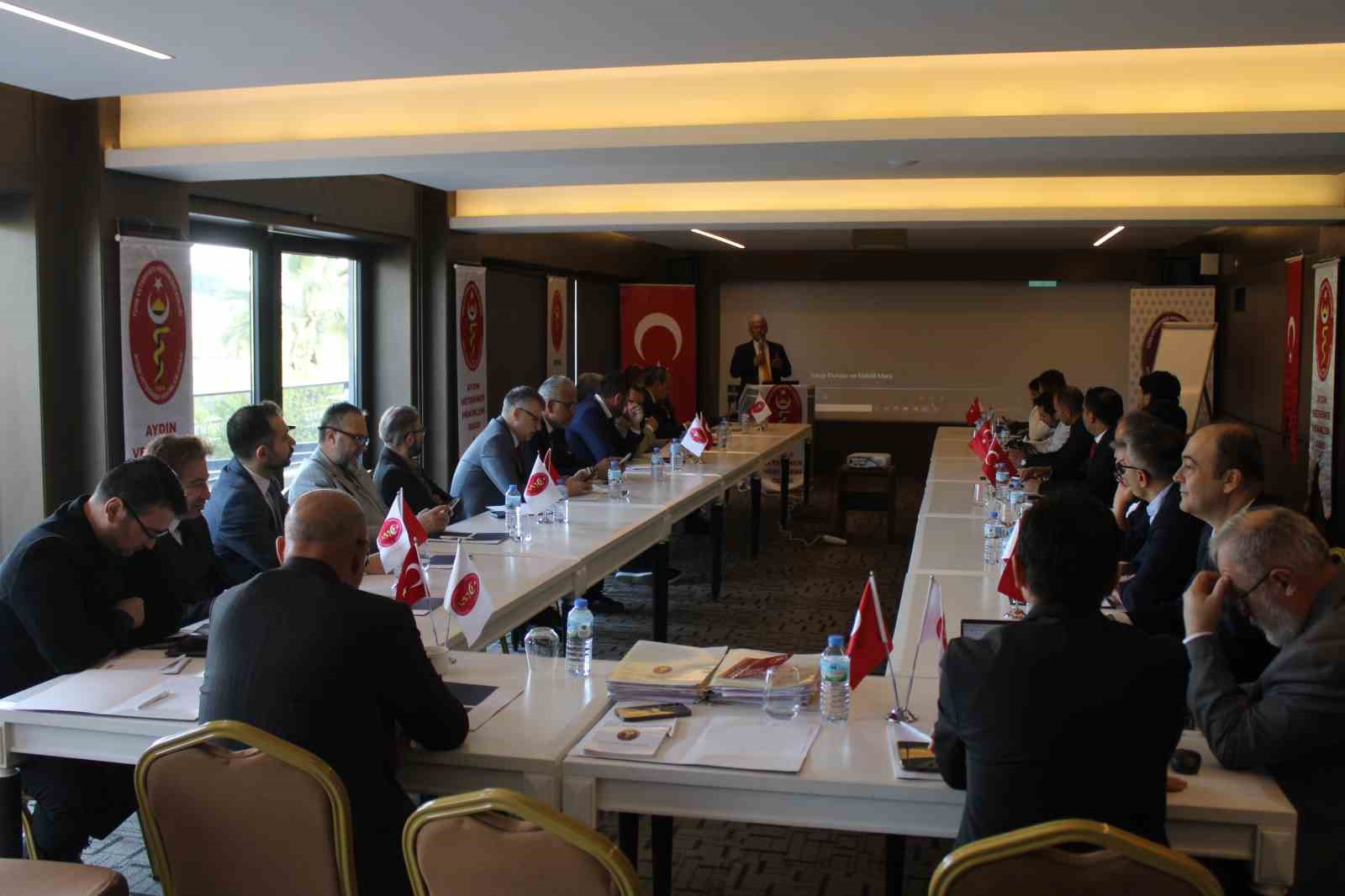 Veterinerlerin sorunları Aydın’da görüşüldü
