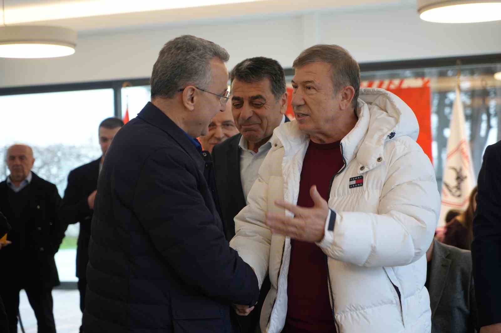 Veysel Bilen: "Samsunspor’un hedefi kupa finali ve Avrupa"
Veysel Bilen: "Samsunspor’un hedefi kupa finali ve Avrupa"