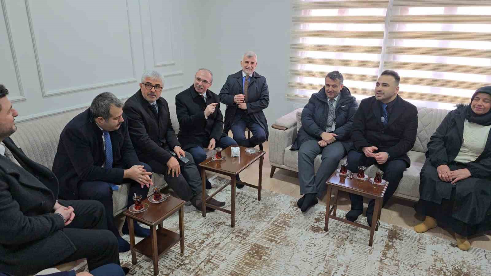 Vezirköprü Hanımlar Konağı törenle açıldı
